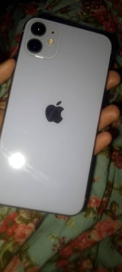 Apple iPhone 11