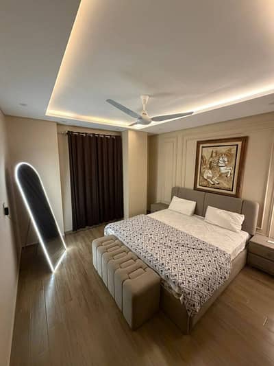 One bedroom apartment per day available Gulbug green Islamabad lukurya furnished apartment