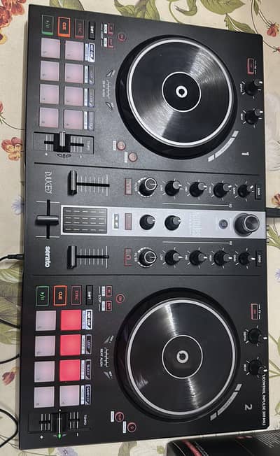 dj controller hercules impulse 300 mk2