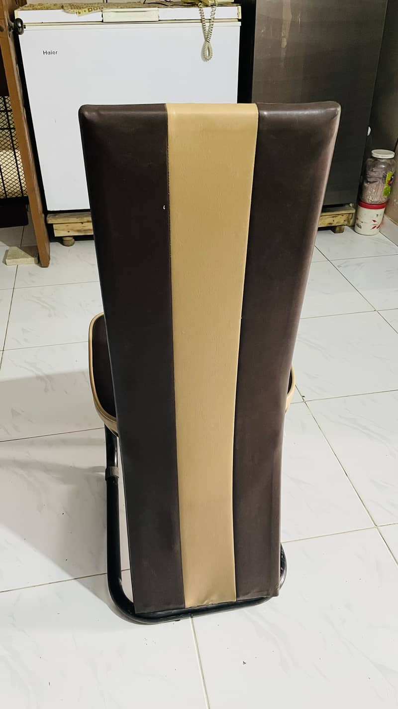 Dining Chairs 0