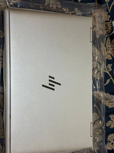 HP 1030 G3 Core i5