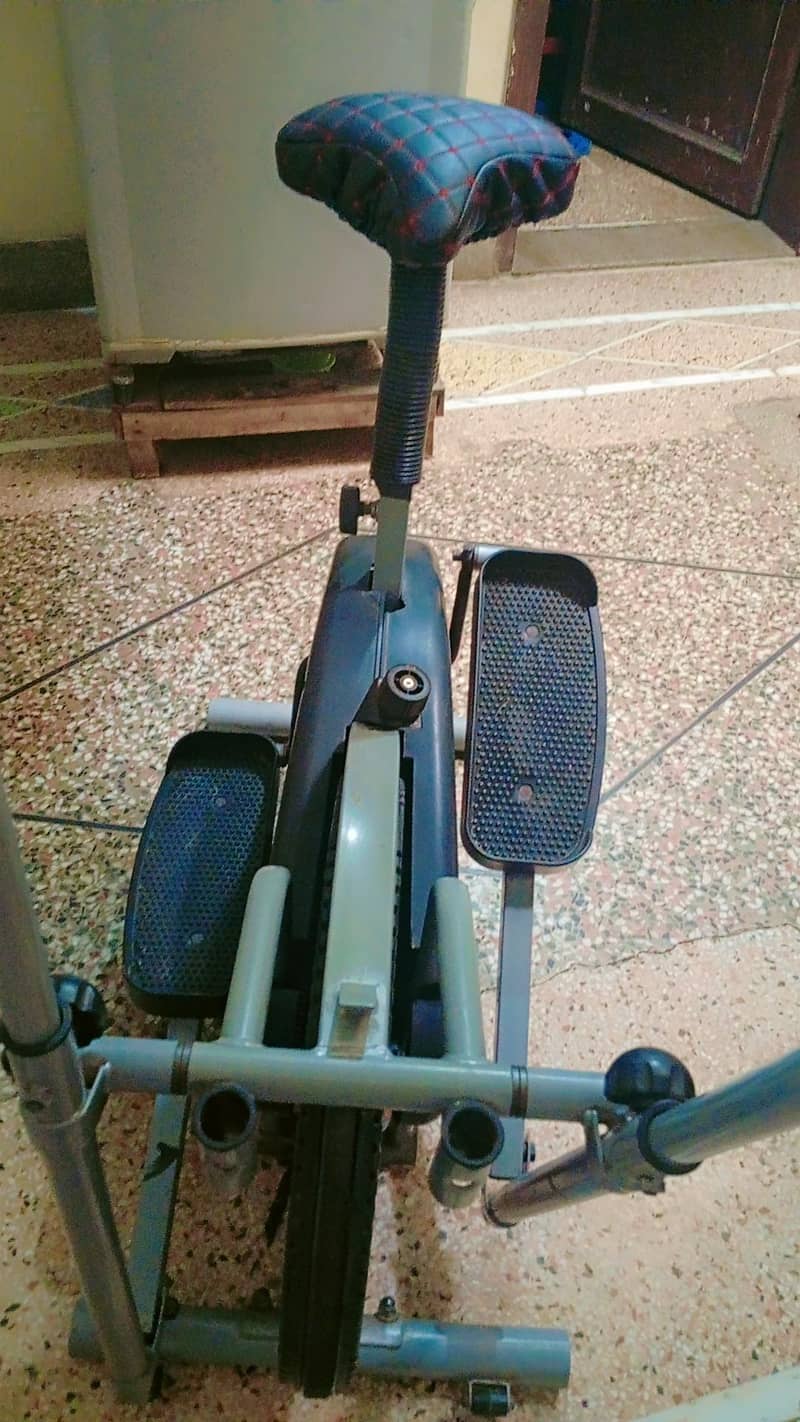 Eliptical trainer. 2