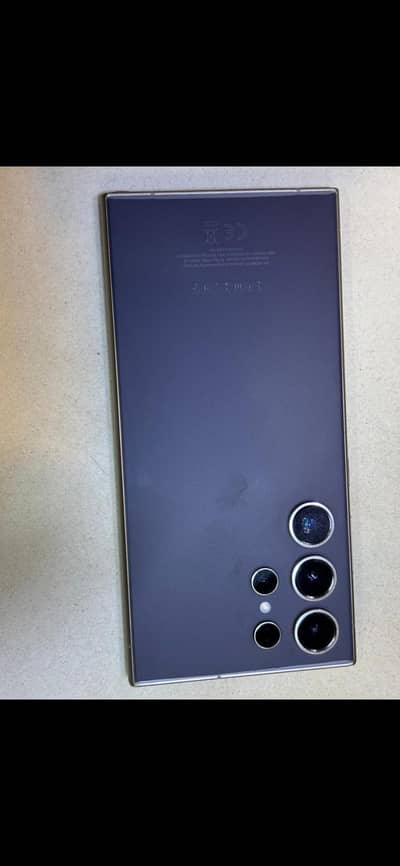 samsung galaxy s24 altra  full boxx  10by10 condition