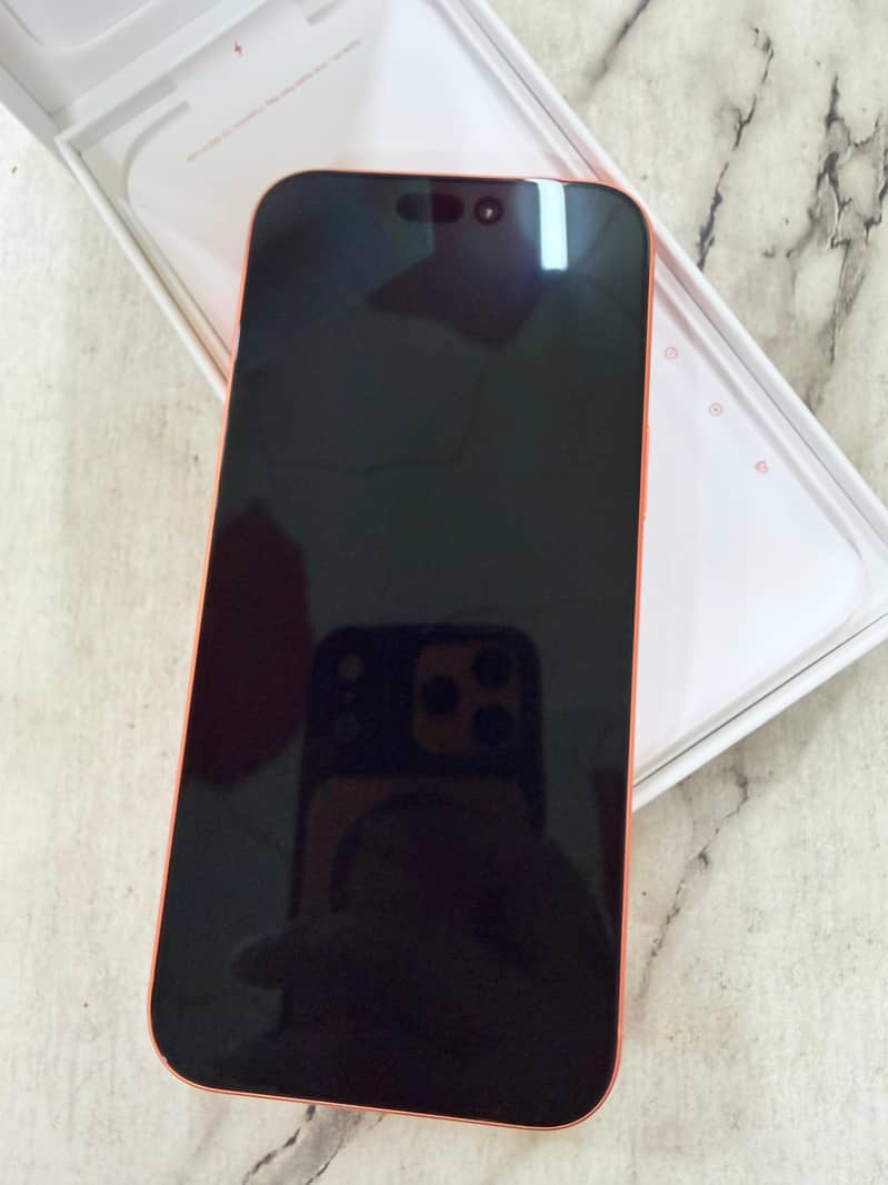 Apple iPhone 17 Pro Max 6