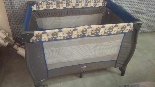 Baby cot/ Play pen