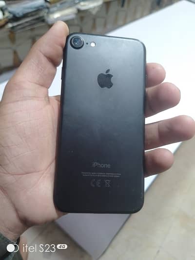 Apple iPhone 7