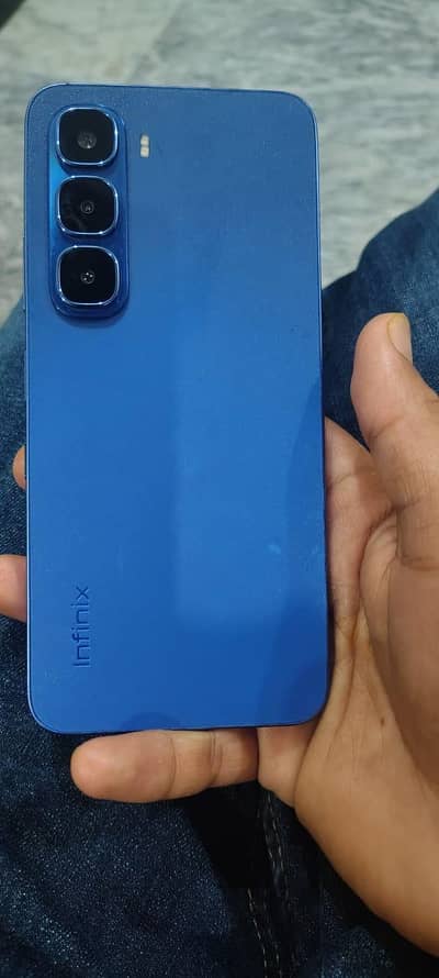 Infinix hot 60i 6/128