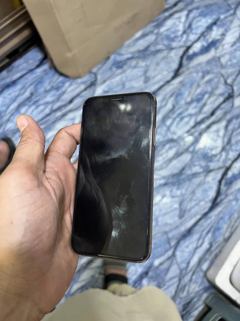 Apple iPhone XS 2