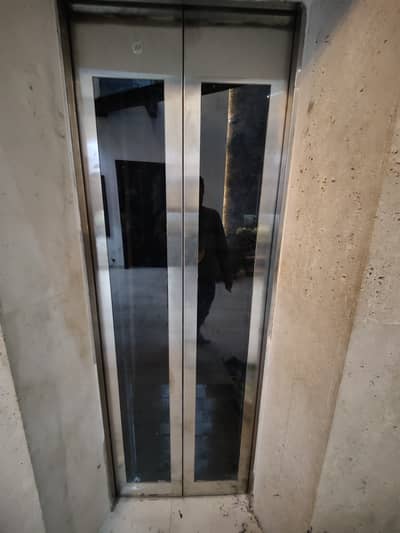 Passenger lift / cargo lift / cradle lift / hospital lift