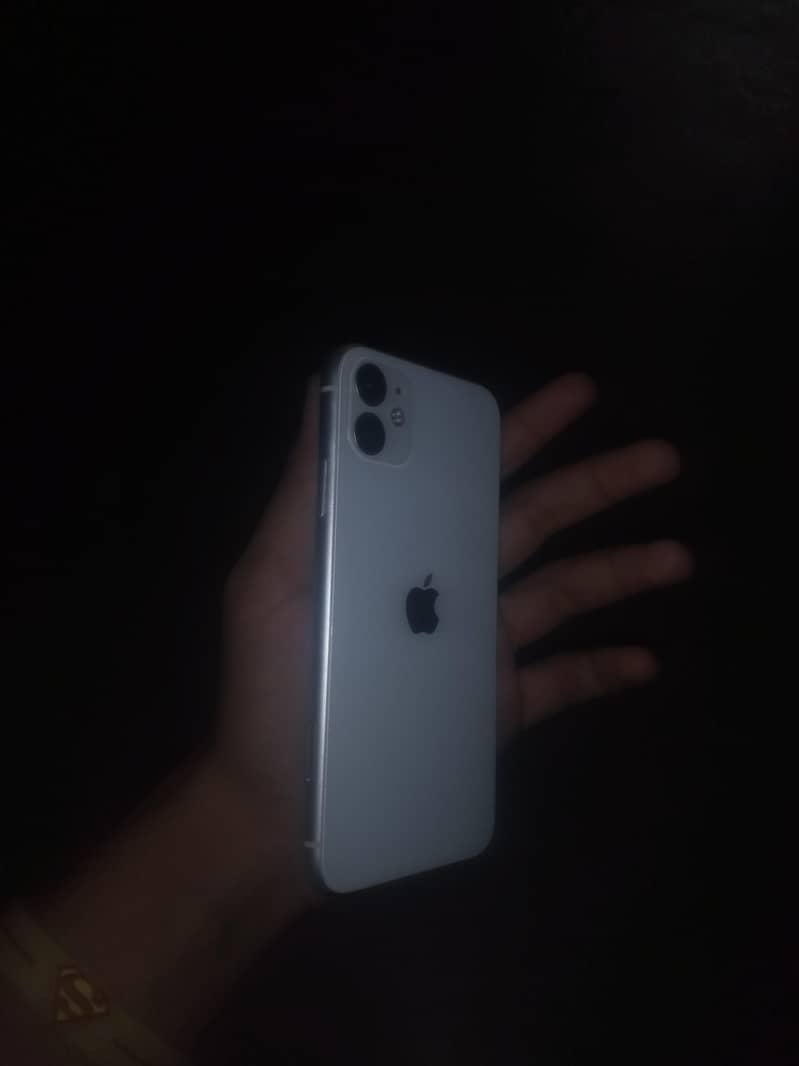 Apple iPhone 11 2