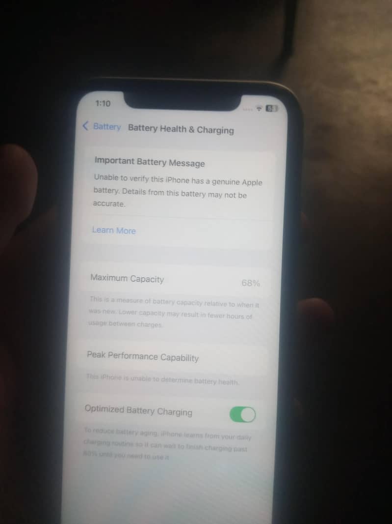 Apple iPhone 11 4