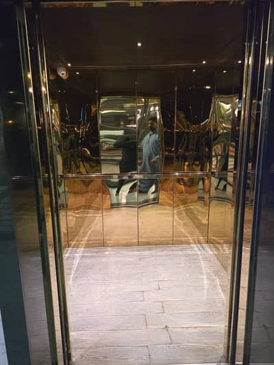 Passenger lift / cargo lift / cradle lift / hospital lift
