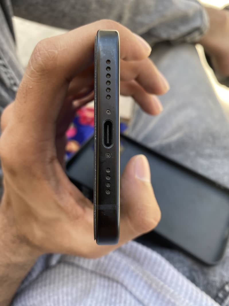 iphone 15 plus 3