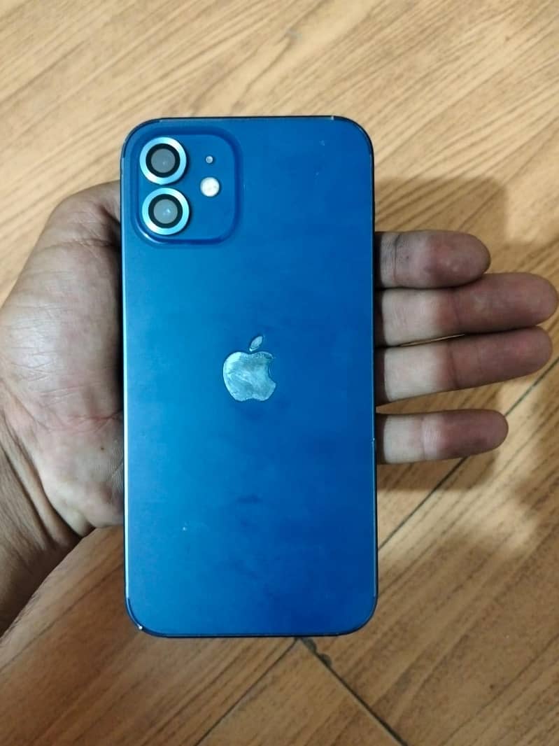 Apple iPhone 12 5