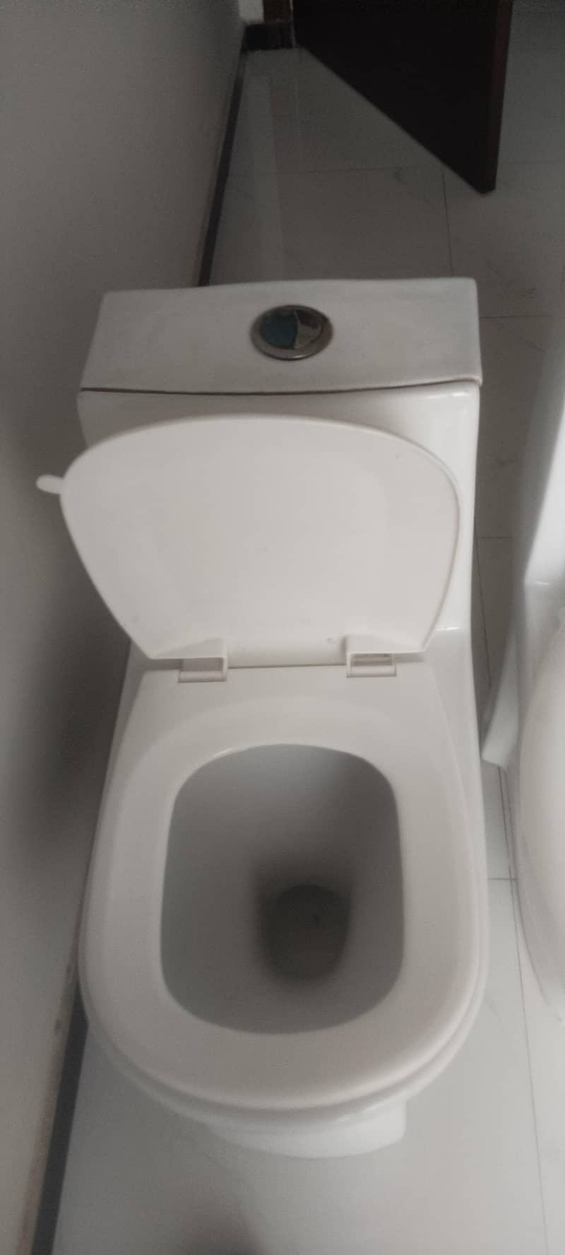 bathroom compound 0