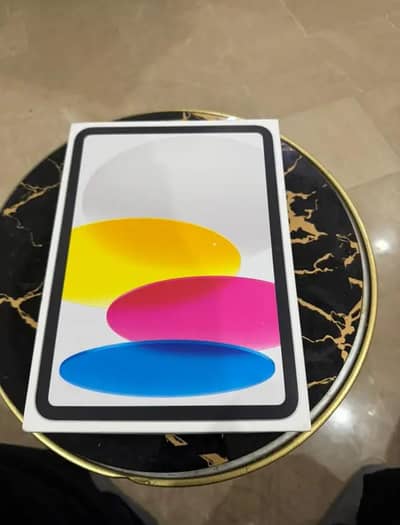 iPad For Urgent Sale 11th Generation (A16) 256-GB With Full Box