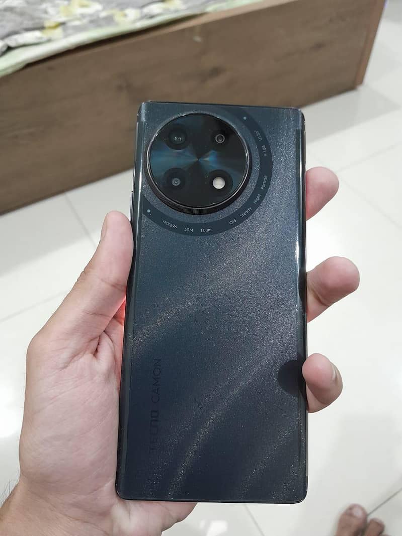 Tecno CAMON 30S 0