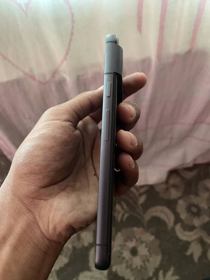 Google Pixel 8 3