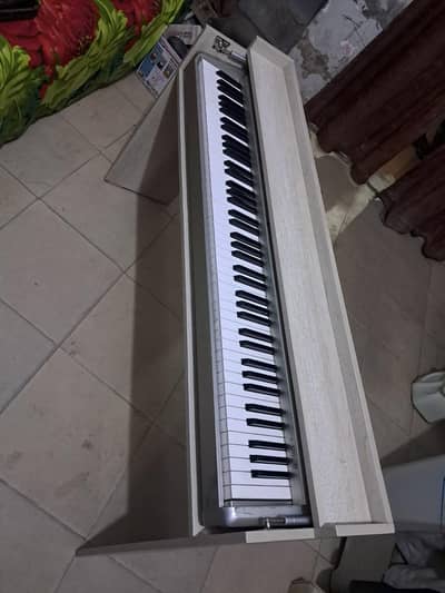 Casio hammer weighted keys piano