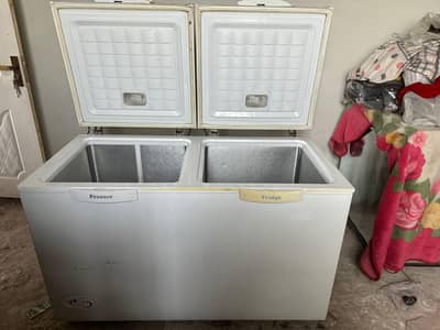 Waves Freezer