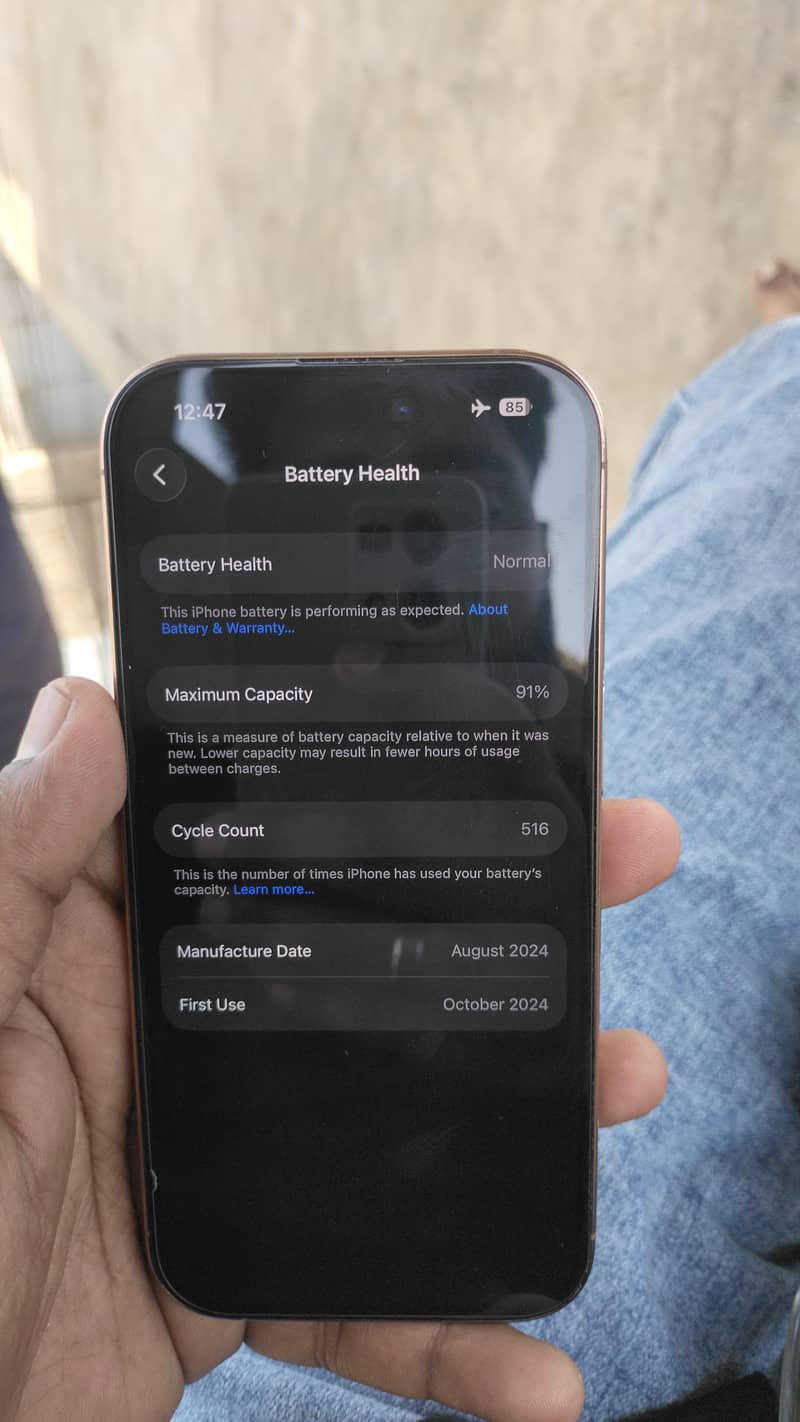 Apple iPhone 16 Pro 2