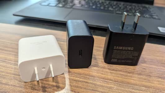 Anker Nano 3 Charger, Power Bank, Megsafe, Data Cable 100 % Orignal