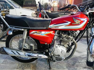HONDA GG 125 2016