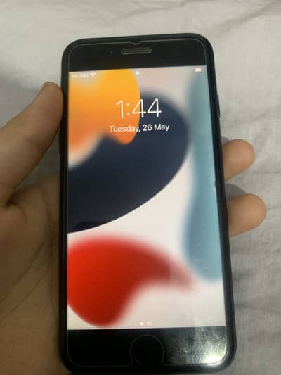 Apple iPhone 7