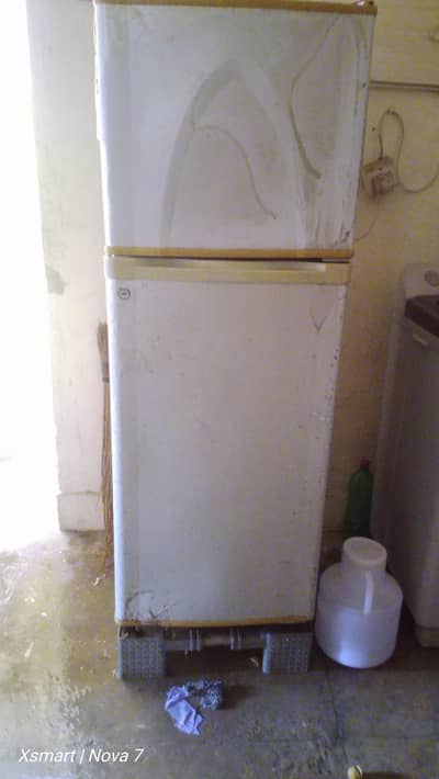 DAWLANCE FRIDGE