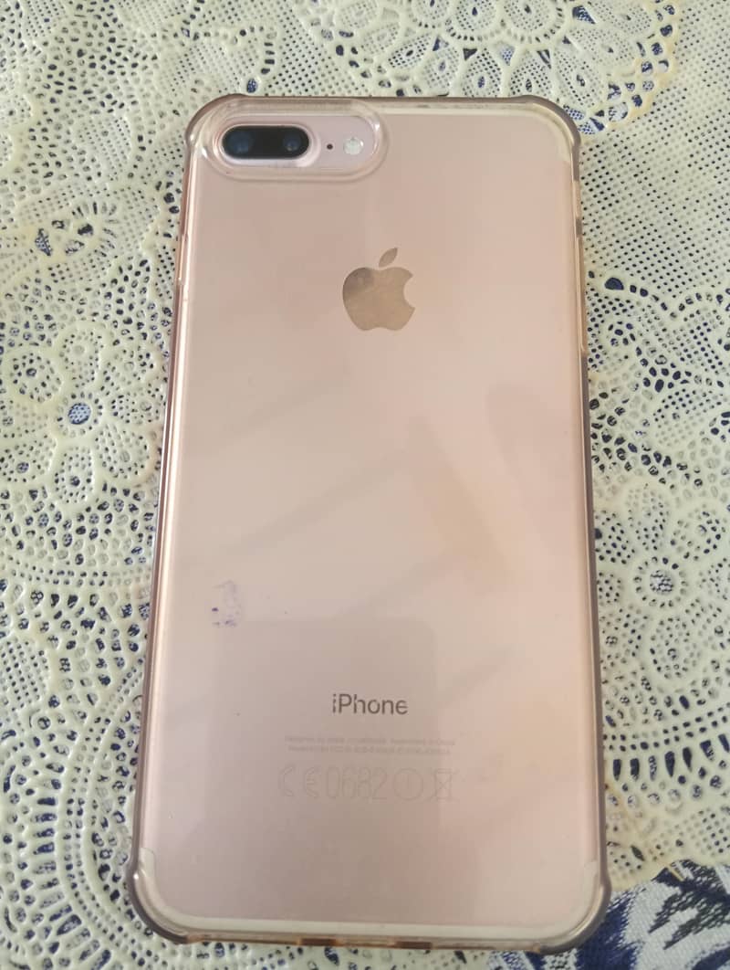 Apple iPhone 7 Plus 0