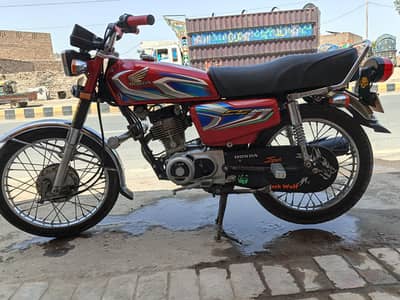 Honda 125 2022 model All punjab Registered