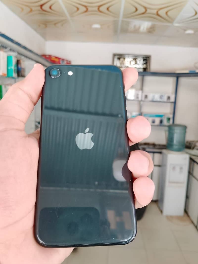 Apple iPhone SE 2
