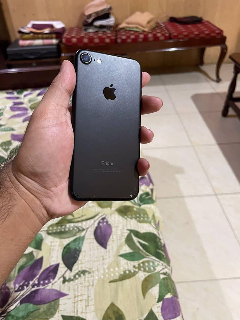 Apple iPhone 7 sim time 1