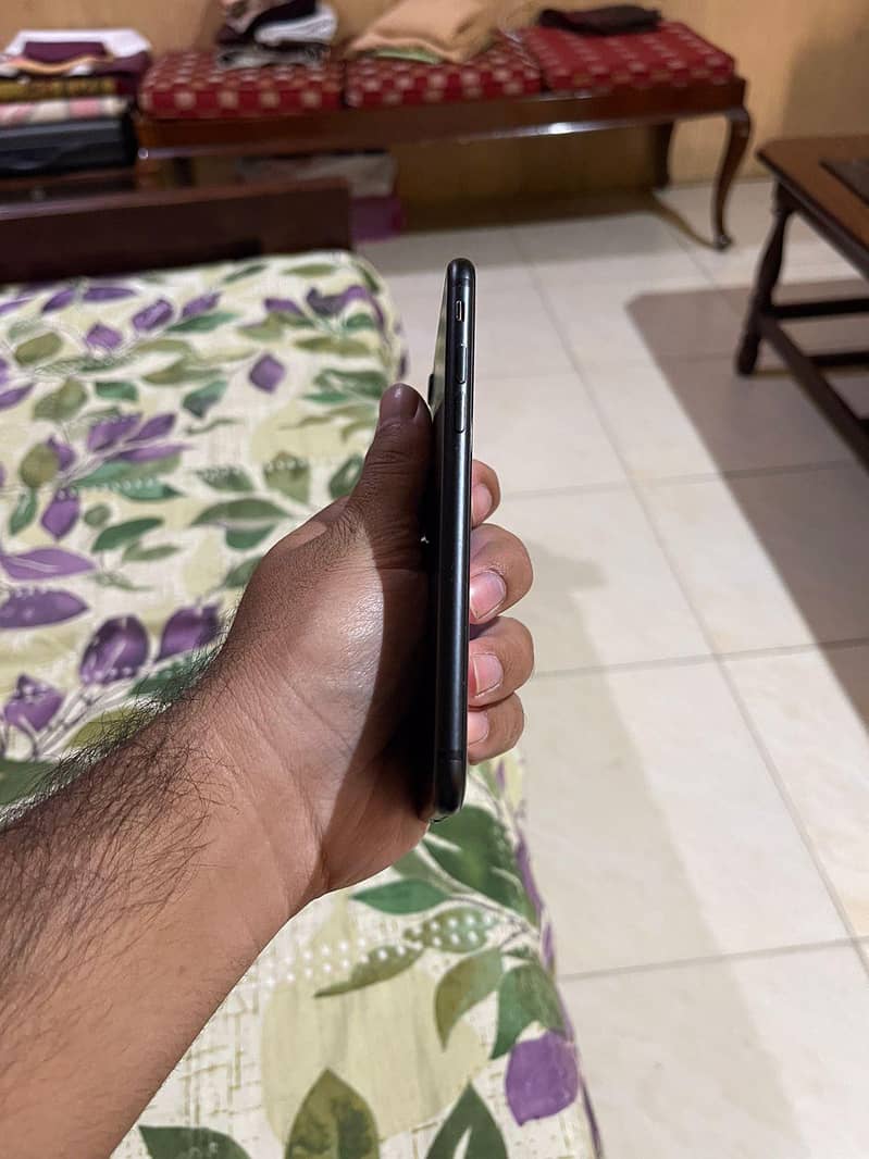 Apple iPhone 7 sim time 3