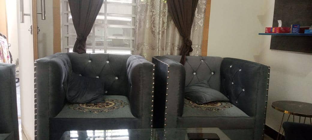 5 seater sofa 3