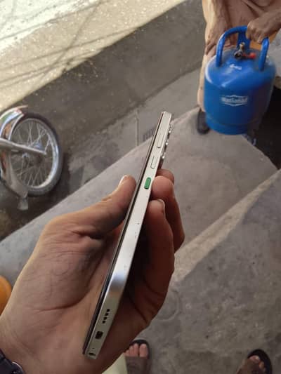 Infinix Hot 60 I