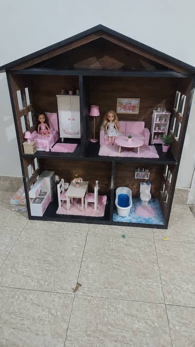 DOLL HOUSE FOR SALE