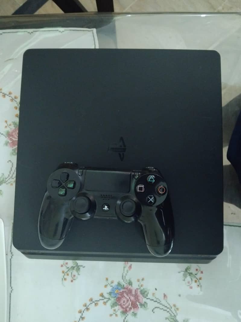 ps4 slim 0