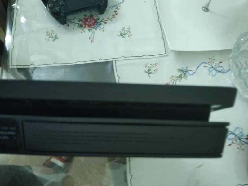 ps4 slim 2