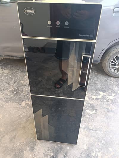 perfect condition water dispensor hot and cool option