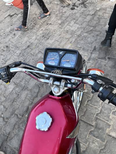 Honda 125 2023