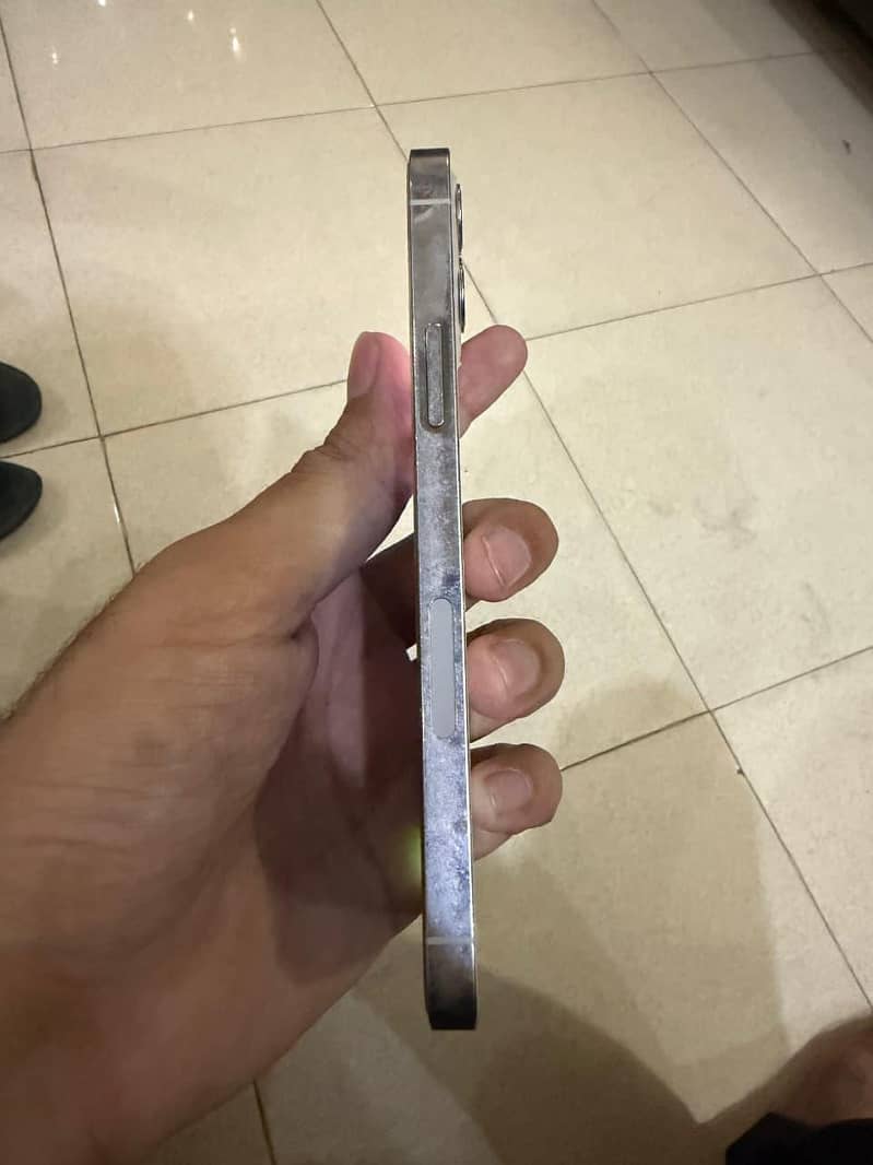 Apple iPhone 12 Pro 7