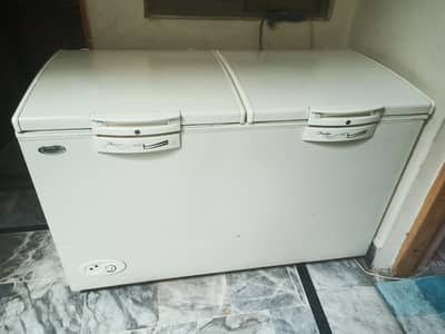 Waves Double Door Deep Freezer In Excellent Condition