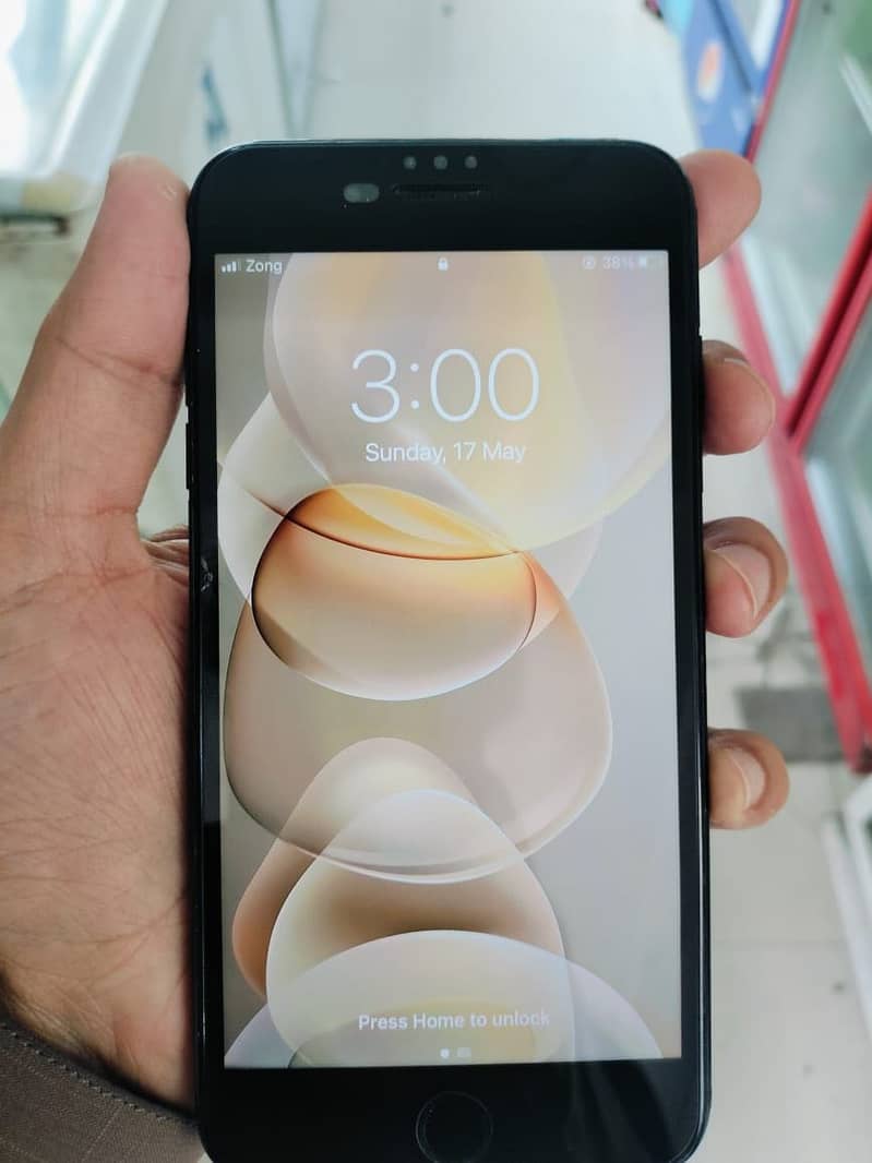 iPhone 7 Plus 4
