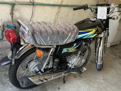 HONDA CG 125 APPLIED FOR LIKE A ZERO METER