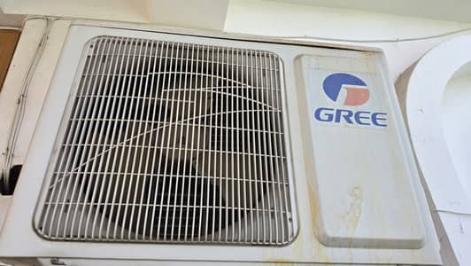 Gree 1.5 Ton Split AC, Original Condition, Chilled Cooling