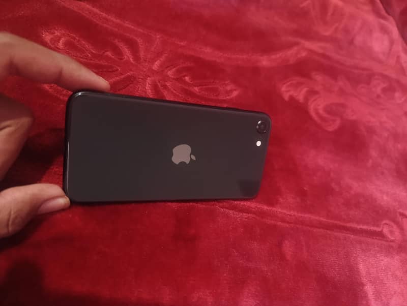 Apple iPhone SE 2