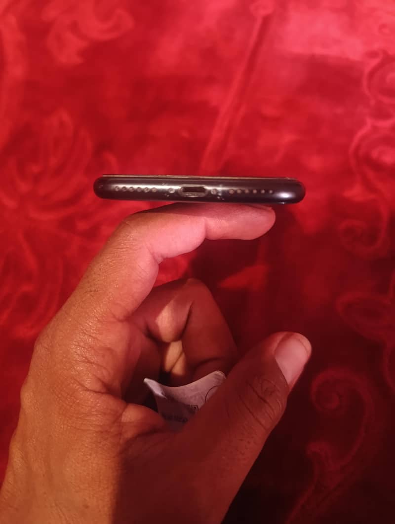 Apple iPhone SE 3