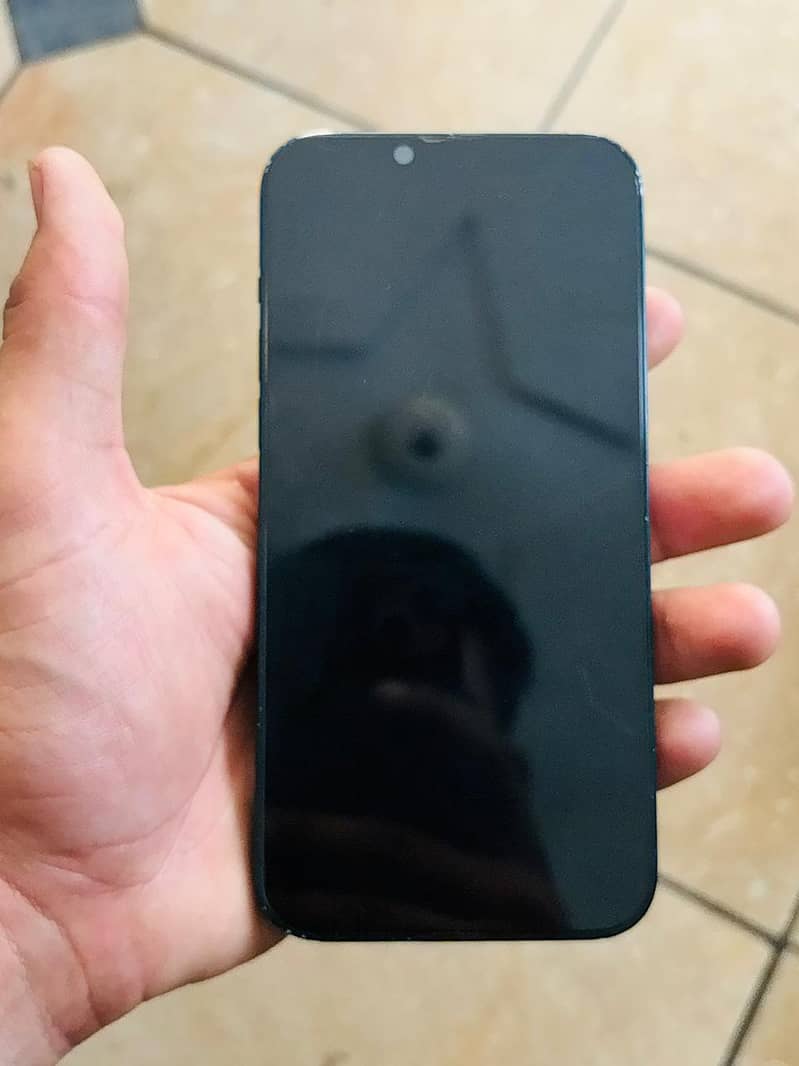 Apple iPhone 14 plus 3