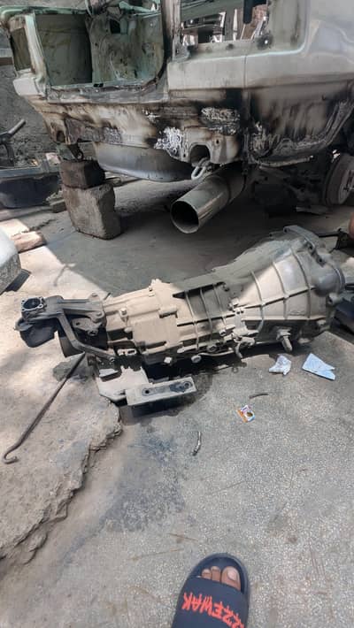 j160 gearbox for sale 6speed forward and 1reverse best for ke70